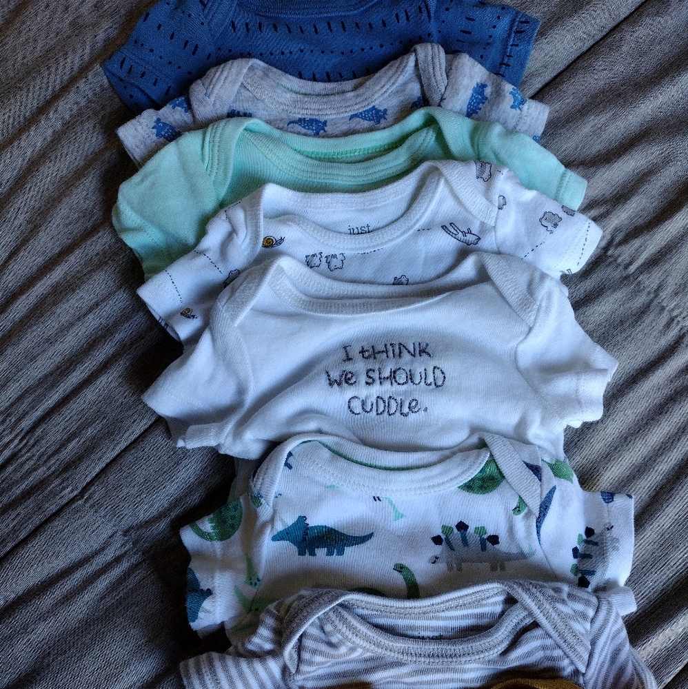 8 Piece Onsie Bundle - NB